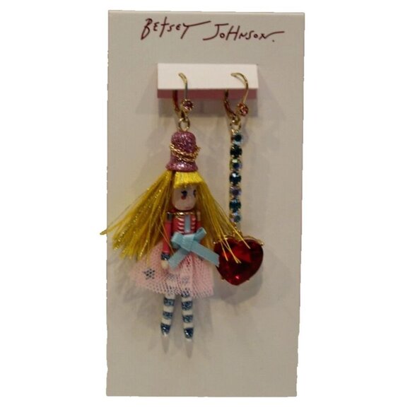New Betsey Johnson Drop Earrings Mismatched Gold Tone Nutcracker Girl - Picture 3 of 3